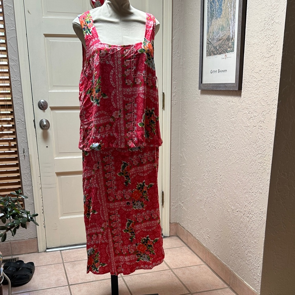 LC Lauren Conrad Red Floral Midi Dress